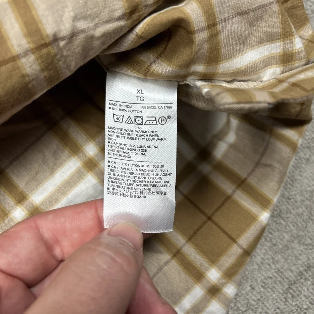 NEW Banana Republic Shirt Mens XL Untucked Fit Brown Plaid Lightweight Organic